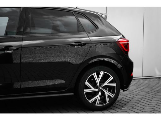 Volkswagen Polo R-Line Edition Inclusief €2000,- inruilvoordeel  | 'App-Connect' draadloze smartphone integratie ... ActivLease financial lease