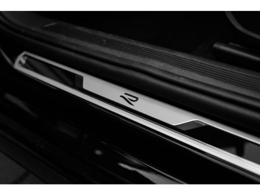 Volkswagen Polo R-Line Edition Inclusief €2000,- inruilvoordeel  | 'App-Connect' draadloze smartphone integratie ... ActivLease financial lease