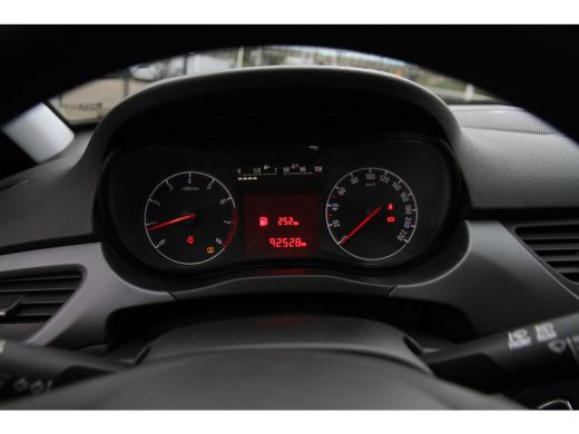 Opel Corsa 1.2 ActivLease financial lease