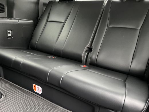 Toyota highlander 2.5 AWD Hybrid Premium | 7 persoons | Stoelverwarming- en koeling | Lederen bekleding ActivLease financial lease