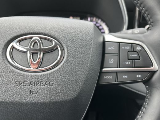 Toyota highlander 2.5 AWD Hybrid Premium | 7 persoons | Stoelverwarming- en koeling | Lederen bekleding ActivLease financial lease