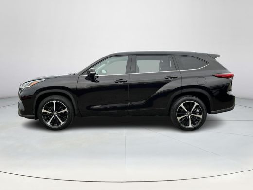 Toyota highlander 2.5 AWD Hybrid Premium | 7 persoons | Stoelverwarming- en koeling | Lederen bekleding ActivLease financial lease