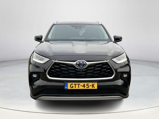 Toyota highlander 2.5 AWD Hybrid Premium | 7 persoons | Stoelverwarming- en koeling | Lederen bekleding ActivLease financial lease