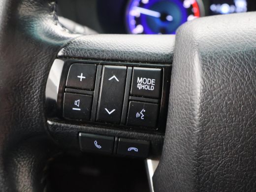Toyota Hilux 2.4 D-4D-F 4X4 XTRA CAB PROFESSIONAL + 3500 KG TREKHAAK / CAMERA / NAVIGATIE ActivLease financial lease