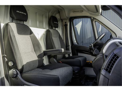 Fiat Ducato 2.3 MultiJet L1H1 | Euro 6 | 131 PK | Cruise | Climate | Camera | Schuifdeur L+R | LED ActivLease financial lease