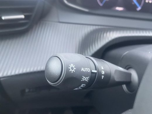 Peugeot 208 1.2 PureTech 100PK Allure ActivLease financial lease