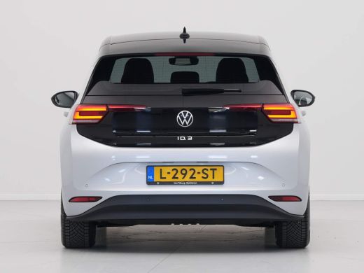 Volkswagen ID.3 Life 58 kWh Navigatie Pdc Stoelverwarming Acc Demo TH ActivLease financial lease