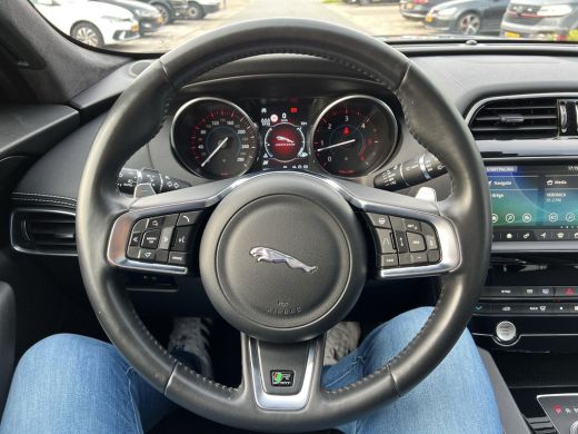 Jaguar F-Pace 3.0d AWD 300 pk Prestige R sport | Meridian Audio | Panodak | Navi | ActivLease financial lease