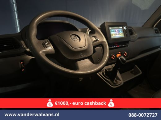 Opel Movano 2.3 Turbo 150pk L2H2 Euro6 Airco | Leder | 2500kg Trekhaak | Navigatie | Camera cruisecontrol, pa... ActivLease financial lease