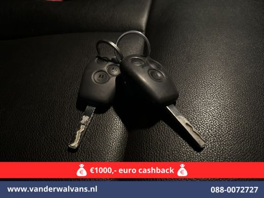 Opel Movano 2.3 Turbo 150pk L2H2 Euro6 Airco | Leder | 2500kg Trekhaak | Navigatie | Camera cruisecontrol, pa... ActivLease financial lease