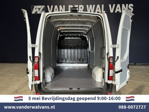 Opel Movano 2.3 Turbo 150pk L2H2 Euro6 Airco | Leder | 2500kg Trekhaak | Navigatie | Camera cruisecontrol, pa... ActivLease financial lease