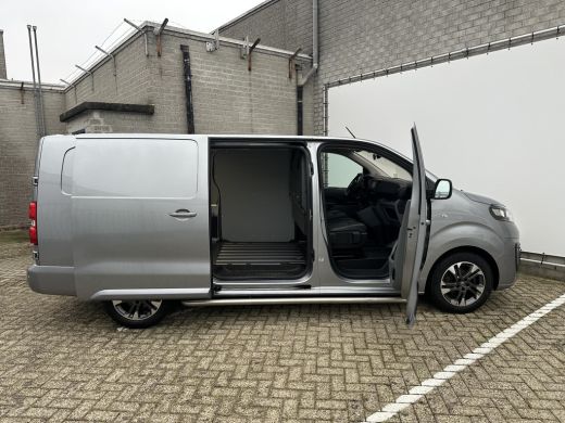 Opel Vivaro 2.0 CDTI L3H1 Innovation | Navigatie | Sidebars | Head-Up | Trekhaak ActivLease financial lease