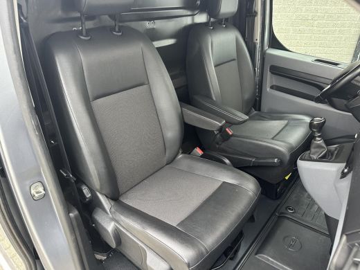 Opel Vivaro 2.0 CDTI L3H1 Innovation | Navigatie | Sidebars | Head-Up | Trekhaak ActivLease financial lease