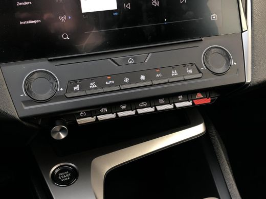 Peugeot 308 1.2 PureTech Active Pack Business | AGR Stoel | Navigatie | Stoelverwarming | Cruise Control ActivLease financial lease