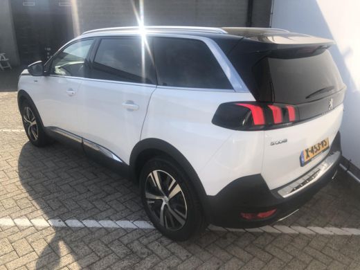 Peugeot 5008 1.2 PureTech GT-Line | 7-persoons | Navigatie by App | Cruise Control | Climate Control | Stoelve... ActivLease financial lease