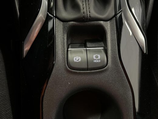 Toyota Corolla Touring Sports Hybrid 140 Active ActivLease financial lease