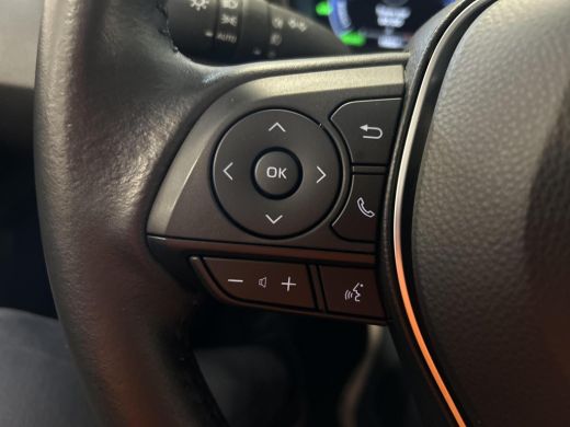 Toyota Corolla Touring Sports Hybrid 140 Active ActivLease financial lease