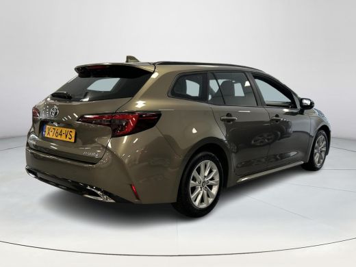 Toyota Corolla Touring Sports Hybrid 140 Active ActivLease financial lease