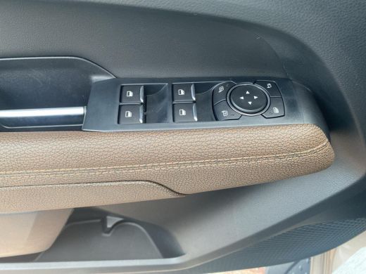 Volkswagen Amarok 3.0 TDI 4Motion Double Cab PanAmericana | Adapt. Cruise | 360° View | Trekhaak | Leder | ActivLease financial lease