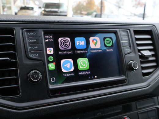 Volkswagen Crafter 35 2.0 TDI 140 PK L3H3 + 3000 KG TREKHAAK + NAVIGATIE / CAMERA / DAB / APPLE CARPLAY ActivLease financial lease