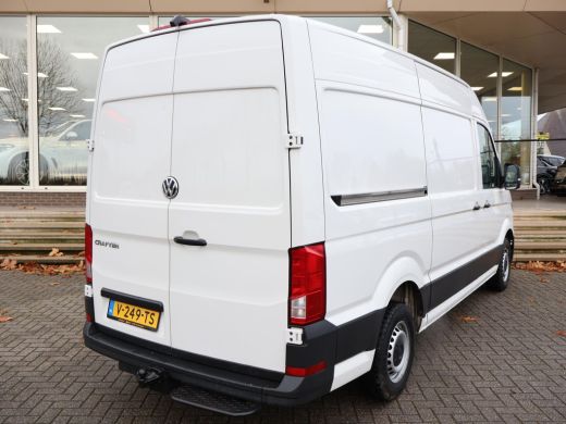 Volkswagen Crafter 35 2.0 TDI 140 PK L3H3 + 3000 KG TREKHAAK + NAVIGATIE / CAMERA / DAB / APPLE CARPLAY ActivLease financial lease