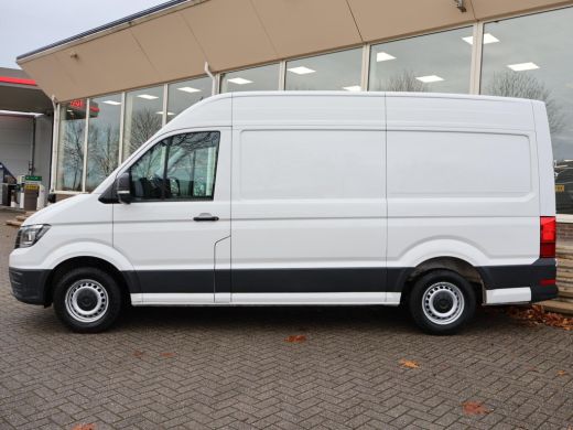 Volkswagen Crafter 35 2.0 TDI 140 PK L3H3 + 3000 KG TREKHAAK + NAVIGATIE / CAMERA / DAB / APPLE CARPLAY ActivLease financial lease