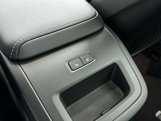 Volvo  XC60 Recharge T6 AWD Plus Dark | 20" | Nappa leder | Ventileerbare massagestoelen | Full LED | 360 Cam... ActivLease financial lease