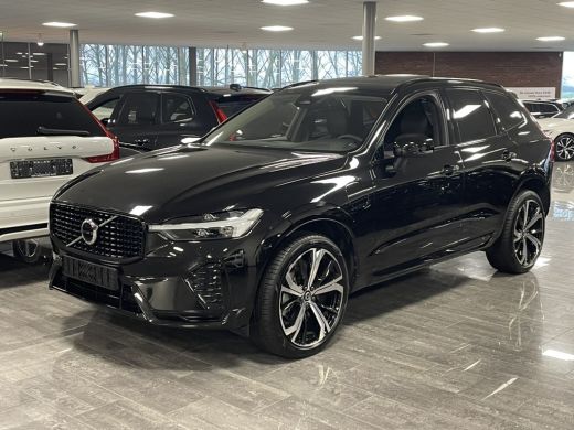 Volvo  XC60 T6 AWD Recharge Plus Dark | Trekhaak | Adaptieve Cruise Control | Parkeercamera | Voorverwarming ...