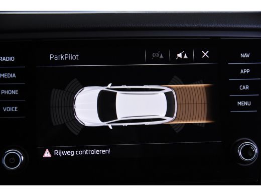 Skoda Octavia Combi DSG *1ste Eigenaar*Navigatie*Stoelverwarming* ActivLease financial lease