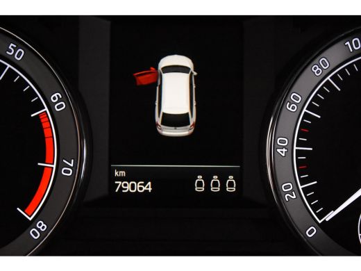 Skoda Octavia Combi DSG *1ste Eigenaar*Navigatie*Stoelverwarming* ActivLease financial lease
