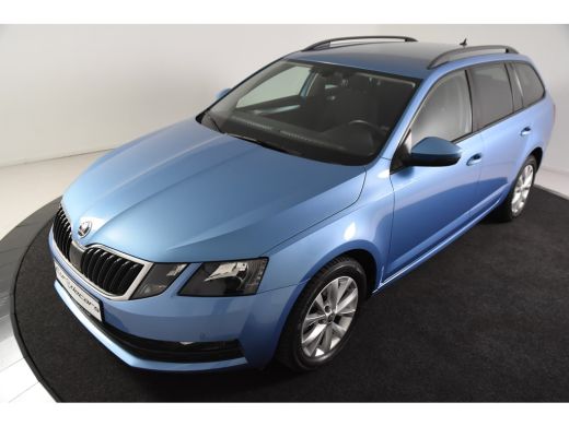 Skoda Octavia Combi DSG *1ste Eigenaar*Navigatie*Stoelverwarming* ActivLease financial lease