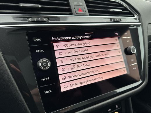 Volkswagen Tiguan Allspace 1.5 TSI R-Line Business 7p. | Automaat | Trekhaak | Keyless | Panoramadak | Navigatie | Winterpak... ActivLease financial lease