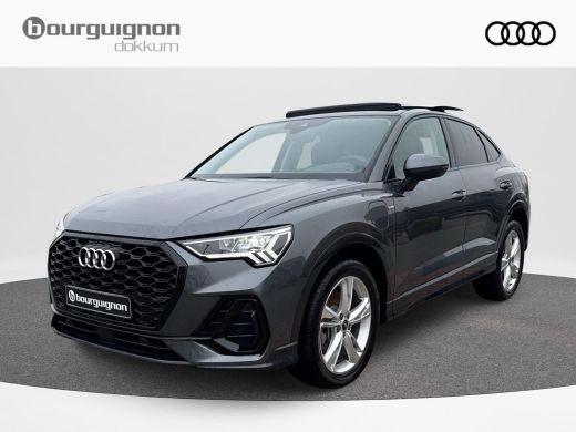Audi Q3 Sportback 45 TFSI e S Edition PHEV | A-Camera | Adapt. Cruise | Trekhaak | Panorama dak | Audi Q3 Sportback 45 TFSI e S Edition PHEV | A-Camera | Adapt. Cruise | Trekhaak | Panorama dak |