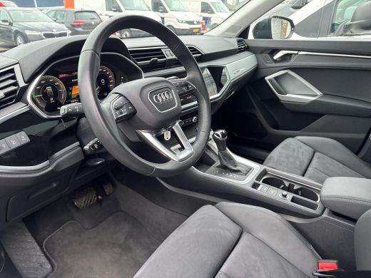 Audi Q3 Sportback 45 TFSI e S Edition PHEV | A-Camera | Adapt. Cruise | Trekhaak | Panorama dak | ActivLease financial lease