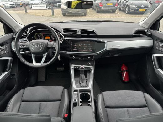 Audi Q3 Sportback 45 TFSI e S Edition PHEV | A-Camera | Adapt. Cruise | Trekhaak | Panorama dak | ActivLease financial lease