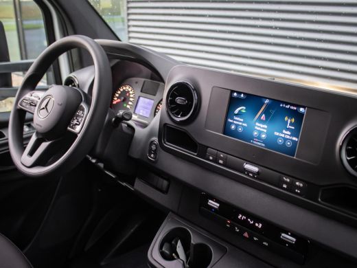 Mercedes Sprinter Bakwagen 319 1.9 CDI L3 190 PK Automaat Elektrische laadklep, navigatie, MBUX, bijrijdersbank, cr... ActivLease financial lease