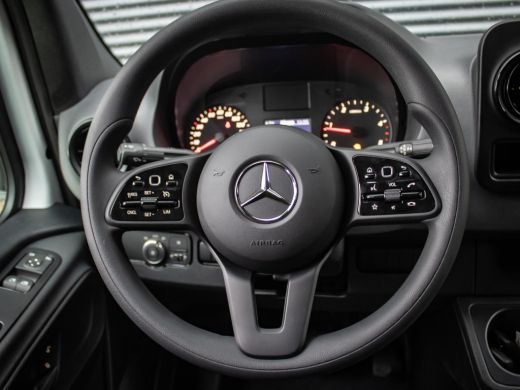 Mercedes Sprinter Bakwagen 319 1.9 CDI L3 190 PK Automaat Elektrische laadklep, navigatie, MBUX, bijrijdersbank, cr... ActivLease financial lease