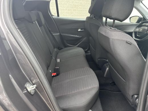 Peugeot 208 1.2 PureTech Active Pack | Navigatie by App | Carplay | Airco | Lichtmetalen velgen ActivLease financial lease