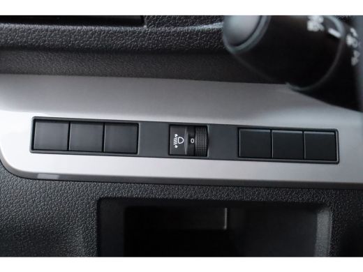 Peugeot Expert Peugeot Standaard | 16" stalen velgen | Elektrisch bedienbare en verwarmbare buitenspiegels | Get... ActivLease financial lease