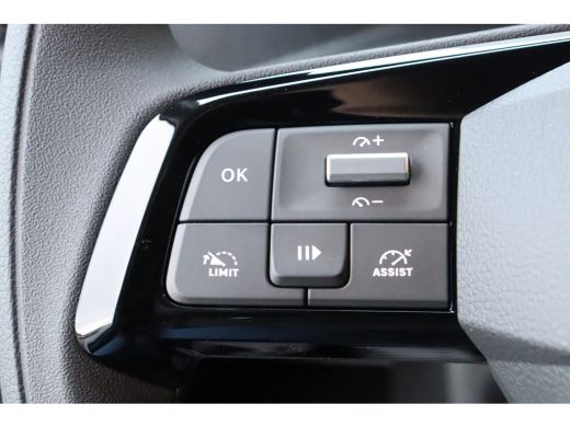 Peugeot Expert Peugeot Standaard | 16" stalen velgen | Elektrisch bedienbare en verwarmbare buitenspiegels | Get... ActivLease financial lease