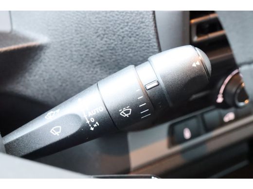 Peugeot Expert Peugeot Standaard | 16" stalen velgen | Elektrisch bedienbare en verwarmbare buitenspiegels | Get... ActivLease financial lease