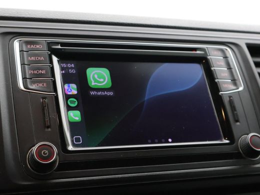 Volkswagen Transporter 2.0 TDI 150 PK L2H1 HIGHLINE + LED / ADAPTIVE CRUISE / 2500 KG TREKHAAK / APPLE CARPLAY ActivLease financial lease