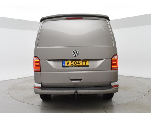 Volkswagen Transporter 2.0 TDI 150 PK L2H1 HIGHLINE + LED / ADAPTIVE CRUISE / 2500 KG TREKHAAK / APPLE CARPLAY ActivLease financial lease