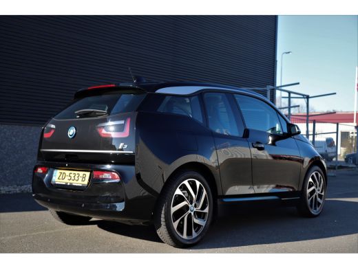 BMW i3 Executive 120Ah /42 kWh/Schuifdak/H-Kardon/W-Pomp/Camera/3-fase ActivLease financial lease