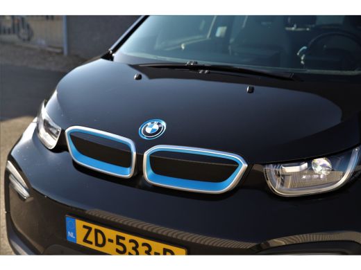 BMW i3 Executive 120Ah /42 kWh/Schuifdak/H-Kardon/W-Pomp/Camera/3-fase ActivLease financial lease