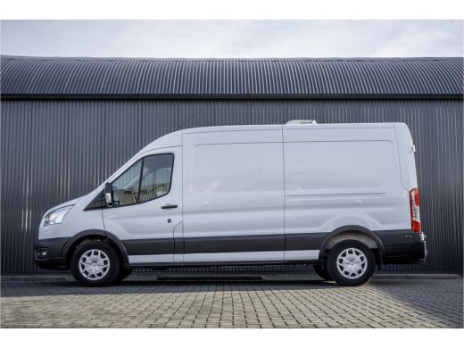 Ford Transit 2.0 TDCI L3H2 | Euro 6 | 130 PK | Diertransport / Huisdiervervoer | Cruise | Airco | Camera | PDC ActivLease financial lease