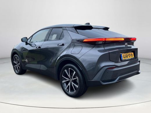 Toyota C-HR 2.0 Plug-in Hybrid 220 First Edition ActivLease financial lease
