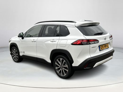 Toyota Corolla Cross Hybrid 140 Style **NAVIGATIE/ STUUR- EN STOELVERWARMING/ DODEHOEKDETECTIE/ PANORAMADAK** ActivLease financial lease