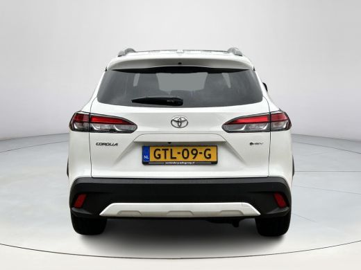 Toyota Corolla Cross Hybrid 140 Style **NAVIGATIE/ STUUR- EN STOELVERWARMING/ DODEHOEKDETECTIE/ PANORAMADAK** ActivLease financial lease