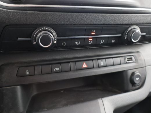 Toyota ProAce Worker 2.0 D-4D LONG NAVIGATOR + TREKHAAK / IMPERIAAL / NAVIGATIE / CRUISE CONTROL ActivLease financial lease